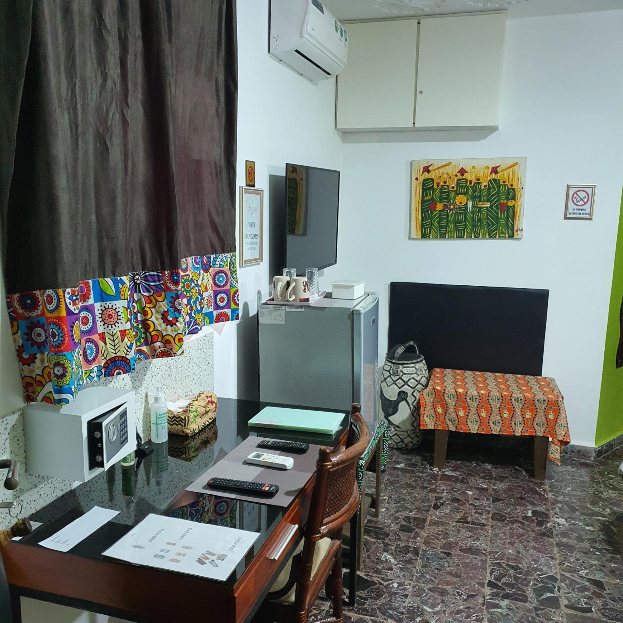 Villa Mango Abidjan Luaran gambar